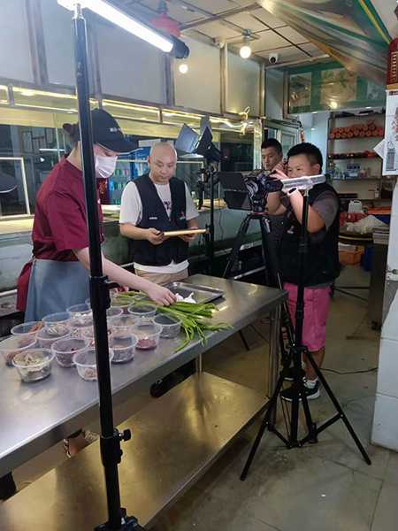 1663408395240977.jpg 0DCC48D0F4080C82BEAC90DC640BF91A.jpg