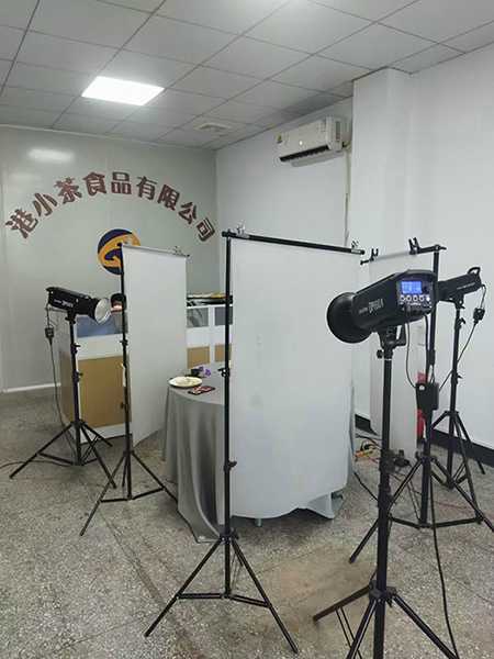 1663409987438924.jpg 33FE649330708080829213188E60A2D0.jpg