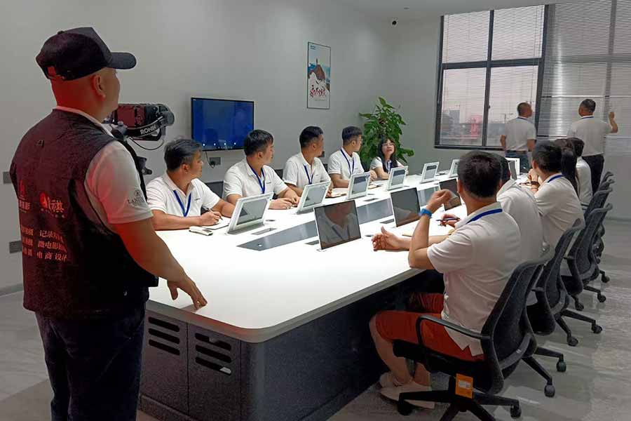 1715069706755810.jpg 2.jpg