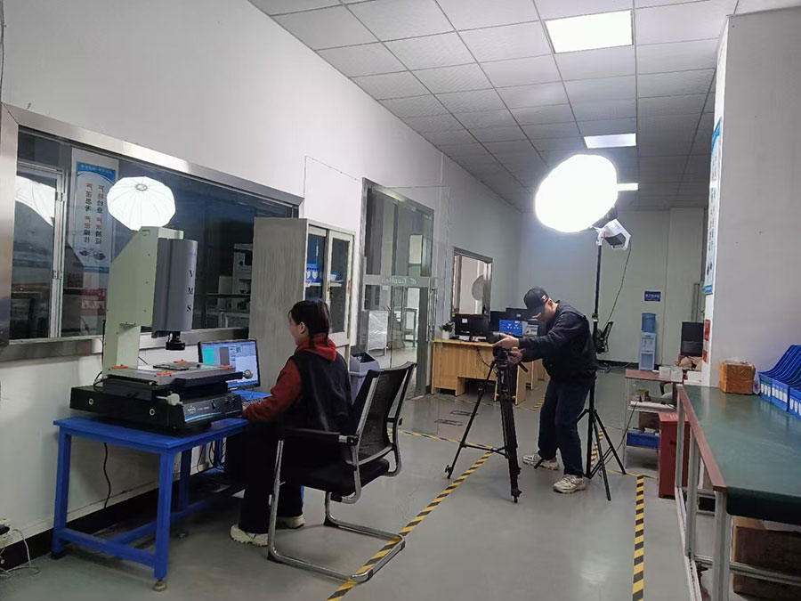 1738896406652103.jpg 1736476846106430.jpg